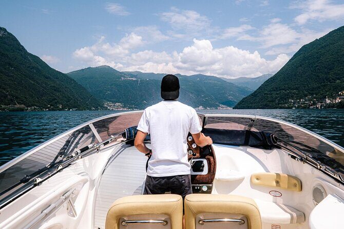 3 Hours Private Cruise on Lake Como Motorboat Cranchi - Torno and Blevio: Plinian Legends, il Sereno, and Mandarin Oriental Views