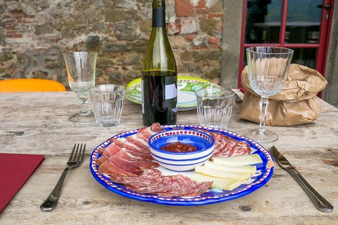 Cernobbio: Show Cooking & Dining at a Local’s Home - Finding the home: Via Privata Colorina and privacy matching