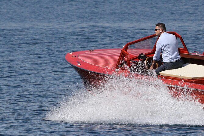 Private Tour by Classic Wooden Boat on Lake Como - Price and Value for a Private Group of Up to 6